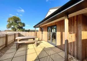 Beach Combers - Marhamchurch