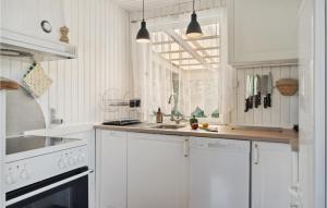 Gorgeous Home In Rødby With Wifi