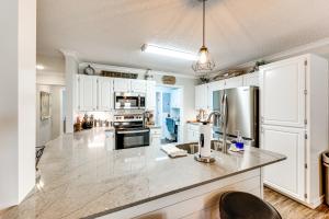 Near Lake Dardanelle Updated Home with Large Yard!