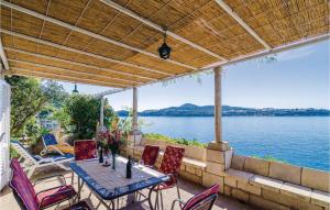 Two-Bedroom Holiday Home In Dubrovnik