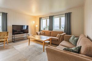 Apartment room in Ramberg Gjestegård
