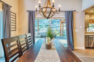 Sunset Retreat AC, Big Views & Dream Deck