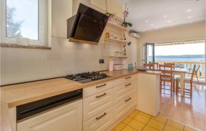 Cozy Apartment In Crikvenica 