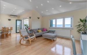 Cozy Apartment In Crikvenica 