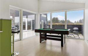 Three-Bedroom Holiday Home Løkken With A Fireplace 07