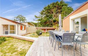 Lovely Home In Saint-Germain-Sur-Ay