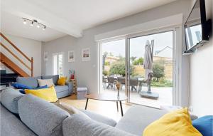 Lovely Home In Saint-Germain-Sur-Ay