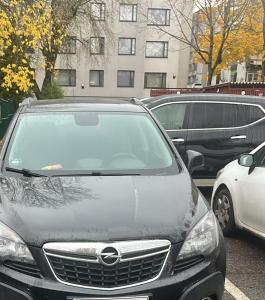 Cosy Big Apartment, FREE Parking 25 min to Center