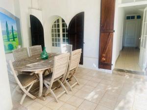 Rez de villa jusqu a 6 personnes