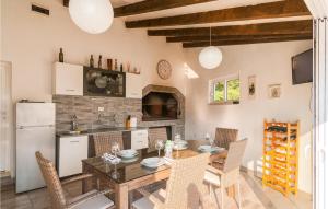 Two-Bedroom Holiday Home In Neoric