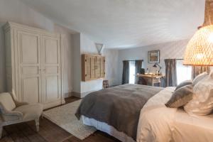 Maisons d'hotes Logis de la Cadene : Chambre Double Supérieure