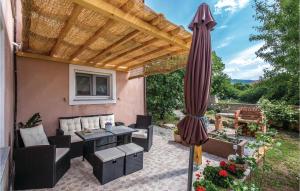 2 Bedroom Awesome Apartment In Krasica 