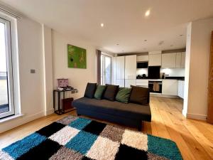 Royal London Gateway