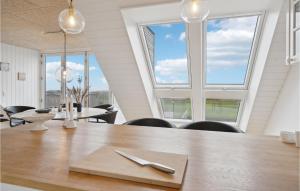 Awesome Home In Otterup With Jacuzzi