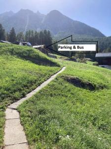 Family holiday Chalet SZähni