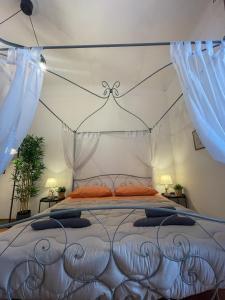 DEA DREAMS - Old Style Milano