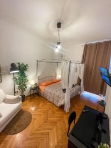 DEA DREAMS - Old Style Milano