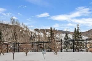 Vail Village Condo Walk to Ski Lift