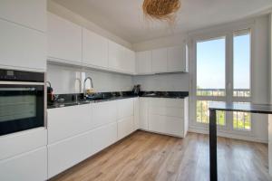 Appartements Appartement I Confort et Lumineux I 2 min du metro : photos des chambres