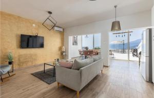 Amazing Apartment In Rijeka With Wifi 
