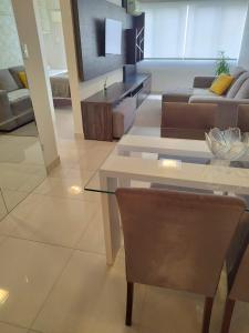 Aconchegante Apto a 300m da Praia em Balneário Camboriú Edifício San Isidro!