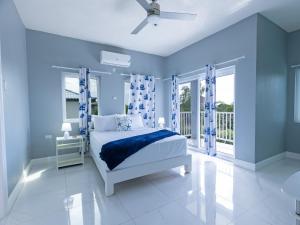 Paradise Point Company Limited