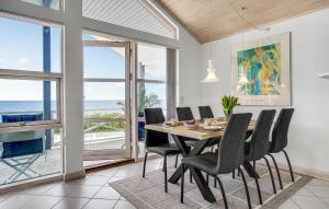 Beautiful Home In Strøby With Wifi