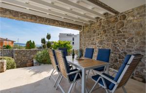 Cozy Home In Krk With Heated Swimming Pool 
