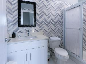 Paradise Point Company Limited