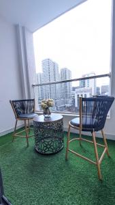 City Pen - By Tito Homes