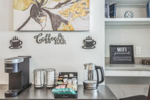 Walk to Braves, King bed, Mercedes Benz Stadium