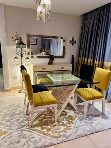 CFC Royal Andalusian Apt with Garden & Office