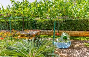 4 Bedroom Beautiful Home In Stinjan