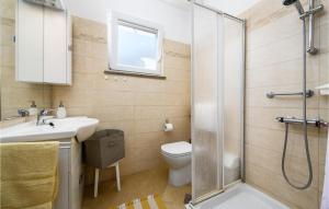 1 Bedroom Awesome Apartment In Groznjan 