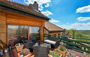 Cozy Home In Ribnjacka With Kitchen