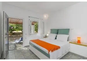 La Rosa Milos - Komia