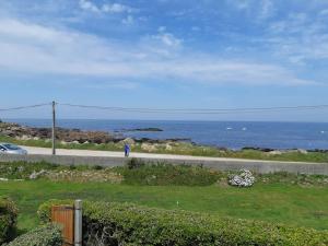 Maisons de vacances Les pieds dans l-eau - Cosqueville Vicq-mer : photos des chambres