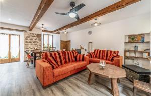 Awesome Home In Peyriac-Minervois