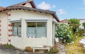 Cozy Home In St-Georges-De-Didonn With Wifi