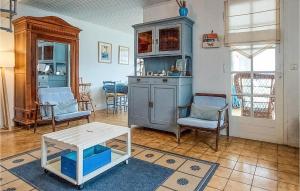 Cozy Home In St-Georges-De-Didonn With Wifi