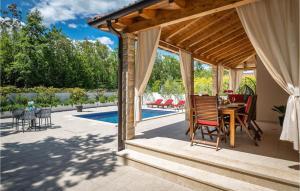 2 Bedroom Amazing Home In Barban