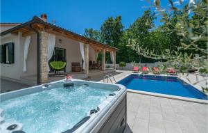 2 Bedroom Amazing Home In Barban