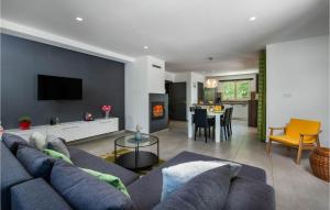 2 Bedroom Amazing Home In Barban