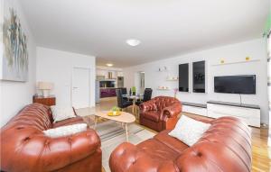 Amazing Apartment In Kastel Stari