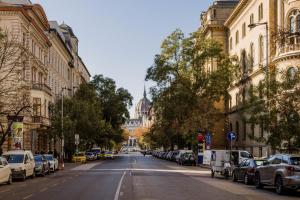 Luxury Art Deco Apartment Near Hungarian Parliament