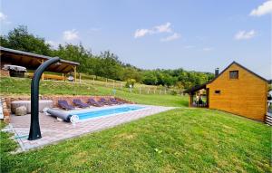Awesome Home In Dragovanscak