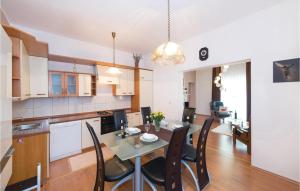 Amazing Home In Kastel Gomilica