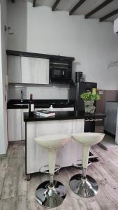 moderno y nuevo aparta estudio en Laureles