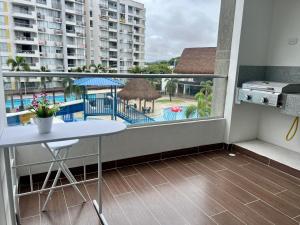 Escapate al sol en La Morada Peñazul apartamento BBQ