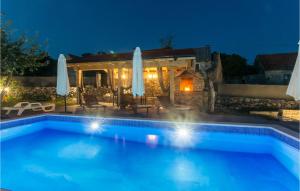 3 Bedroom Stunning Home In Tijarica